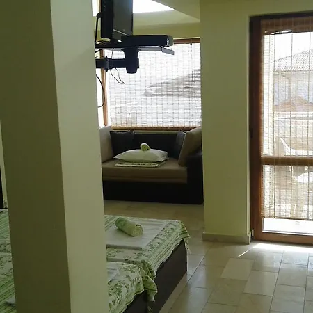 Akshaena 3* سوزوبول